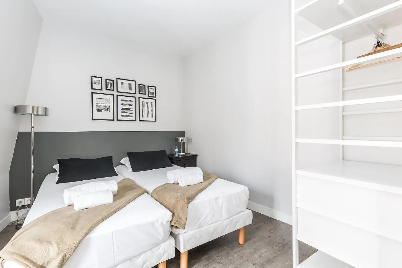 Sweet Home Paris Apartment