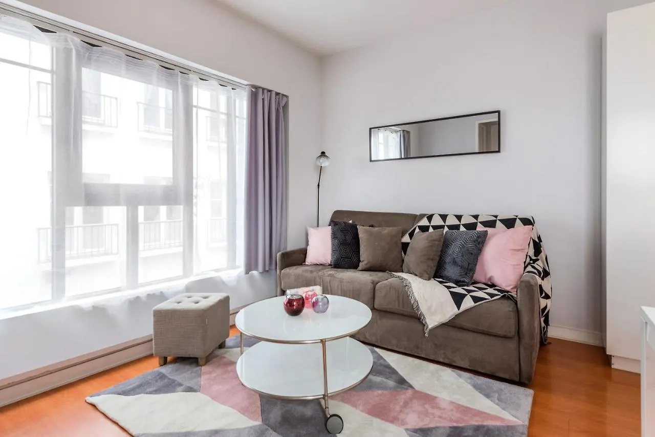 Sweet Home Paris Apartment 0*,